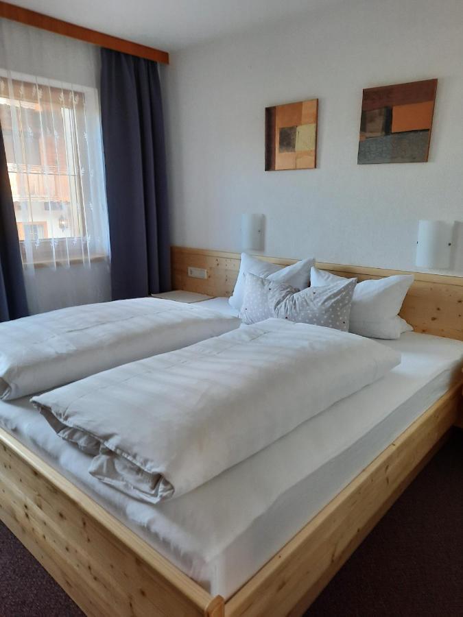 Hotel Haus Gmahblick Ferienwonungen Alpbach Zewnętrze zdjęcie
