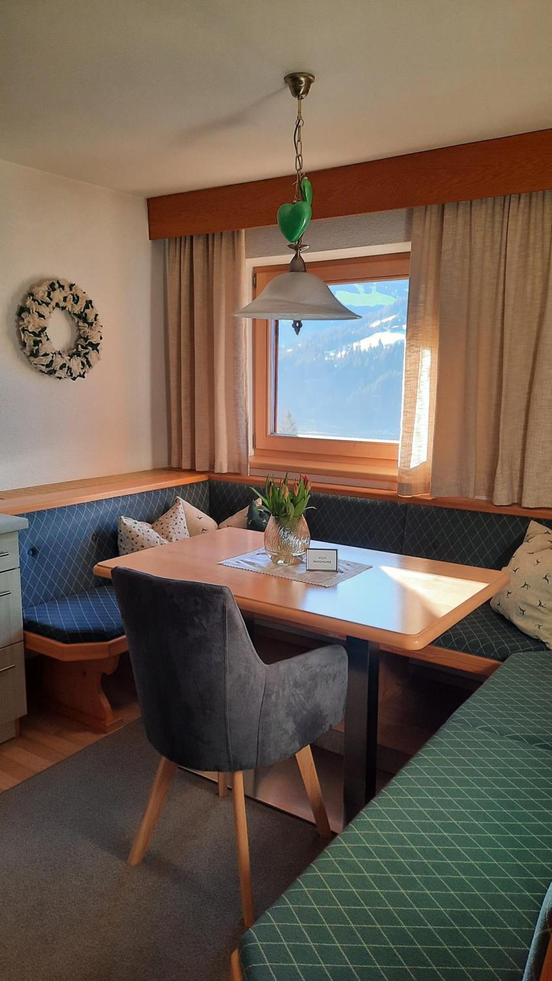 Hotel Haus Gmahblick Ferienwonungen Alpbach Zewnętrze zdjęcie